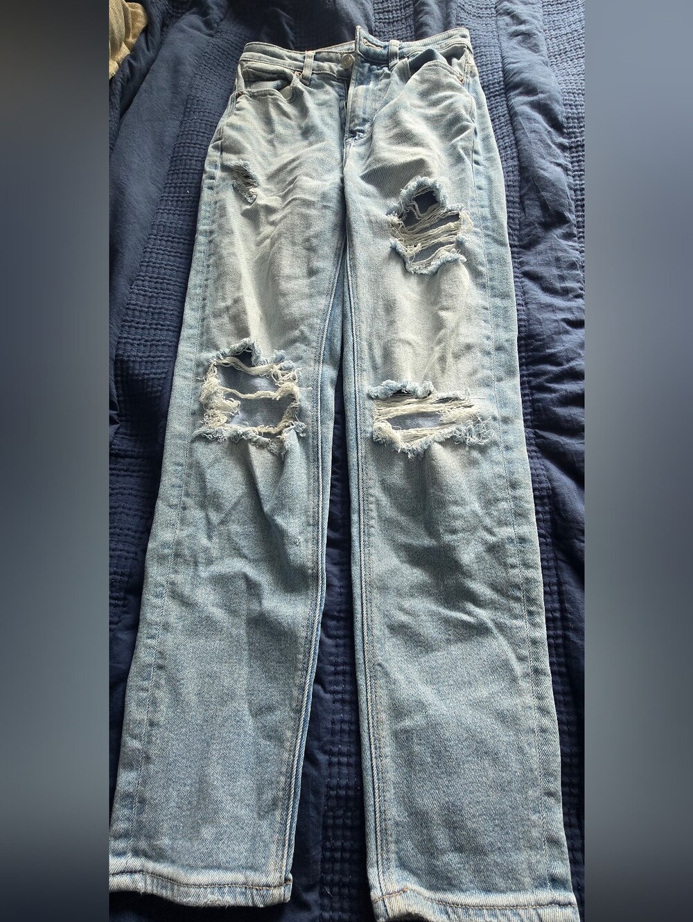 American Eagle Outfitters Light Blue Mom Straight Denim Jeans